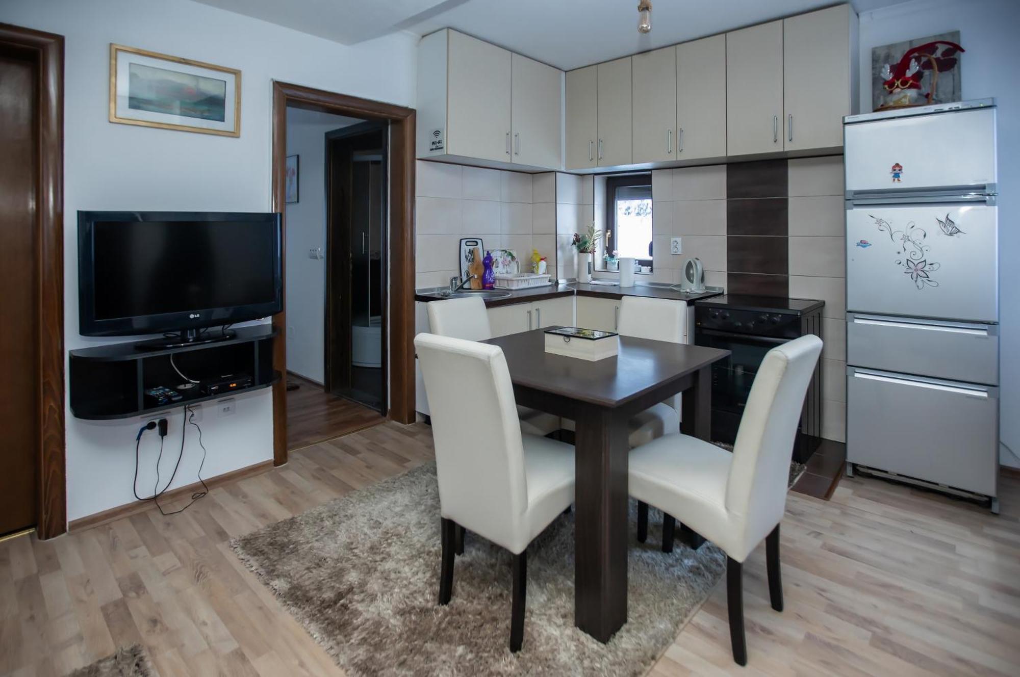 Apartment T&T 亚霍里纳 外观 照片
